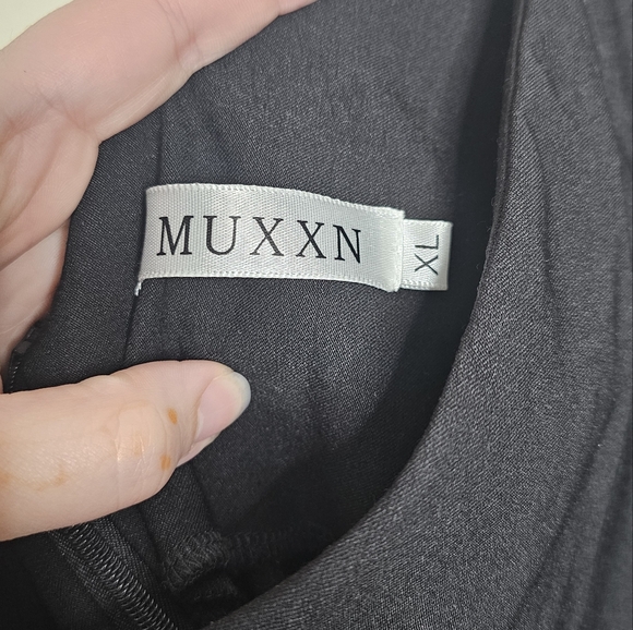 Black pencil dress with rusched design size XL - Picture 5 of 6